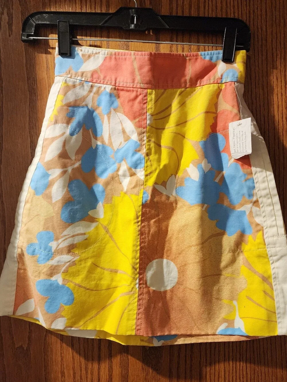 Tracy Feith Multi-Color Flower A-Line Mini Skirt  1 NWT